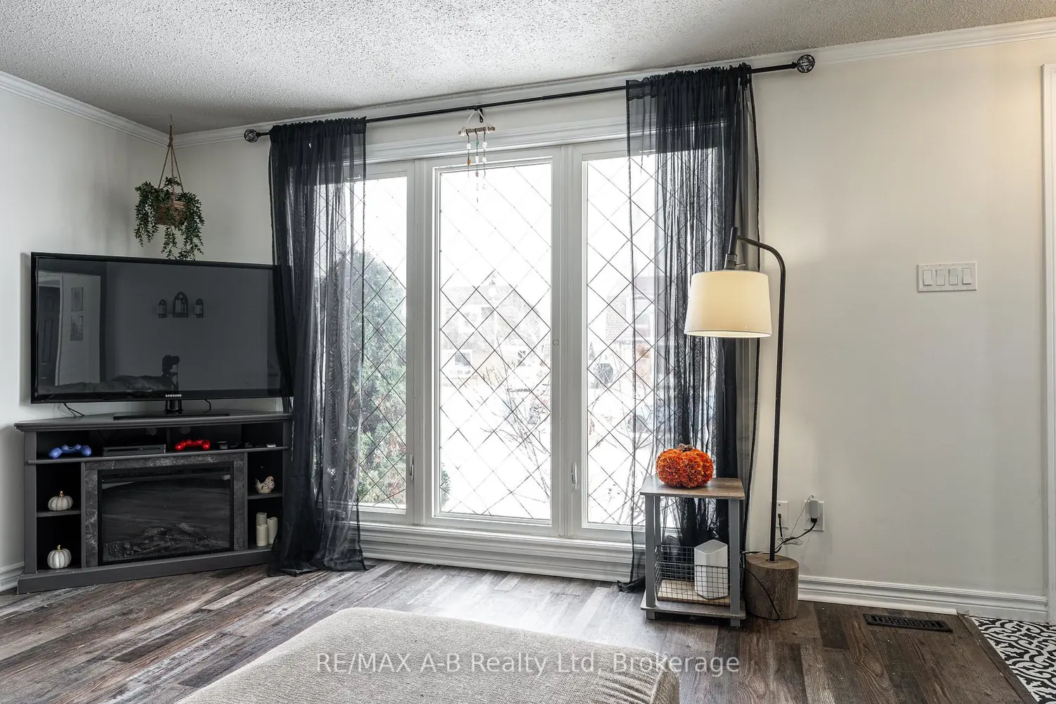 Additional image 7 of 651 Devon Street