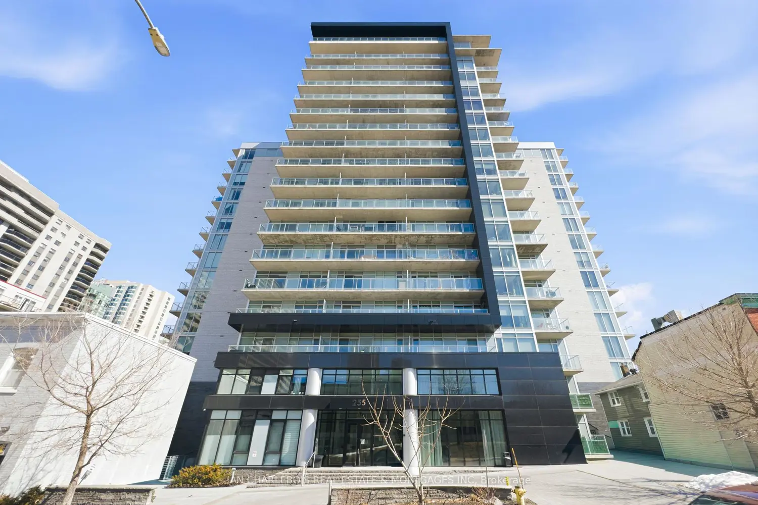 255 Bay Street 1701