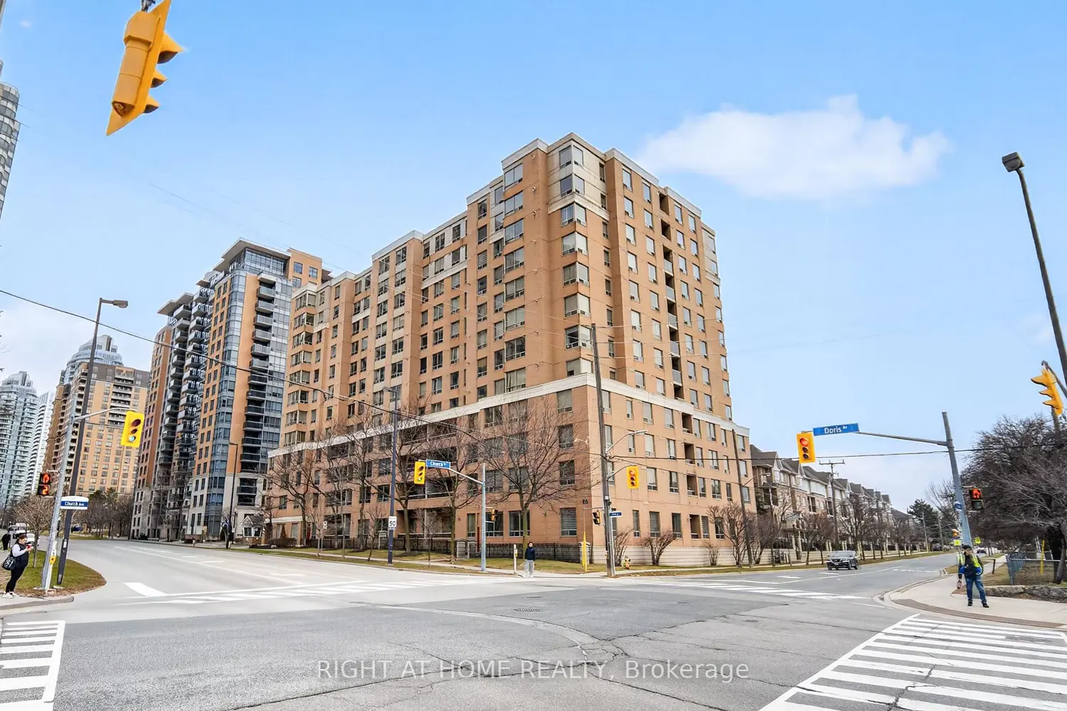 88 Grandview Way 905