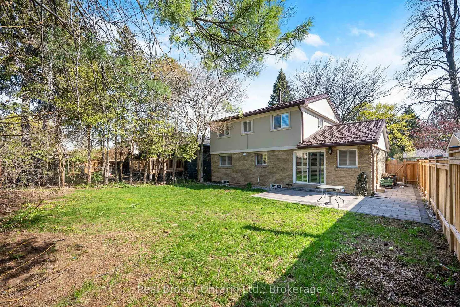 Additional image 16 of 2344 Devon Road