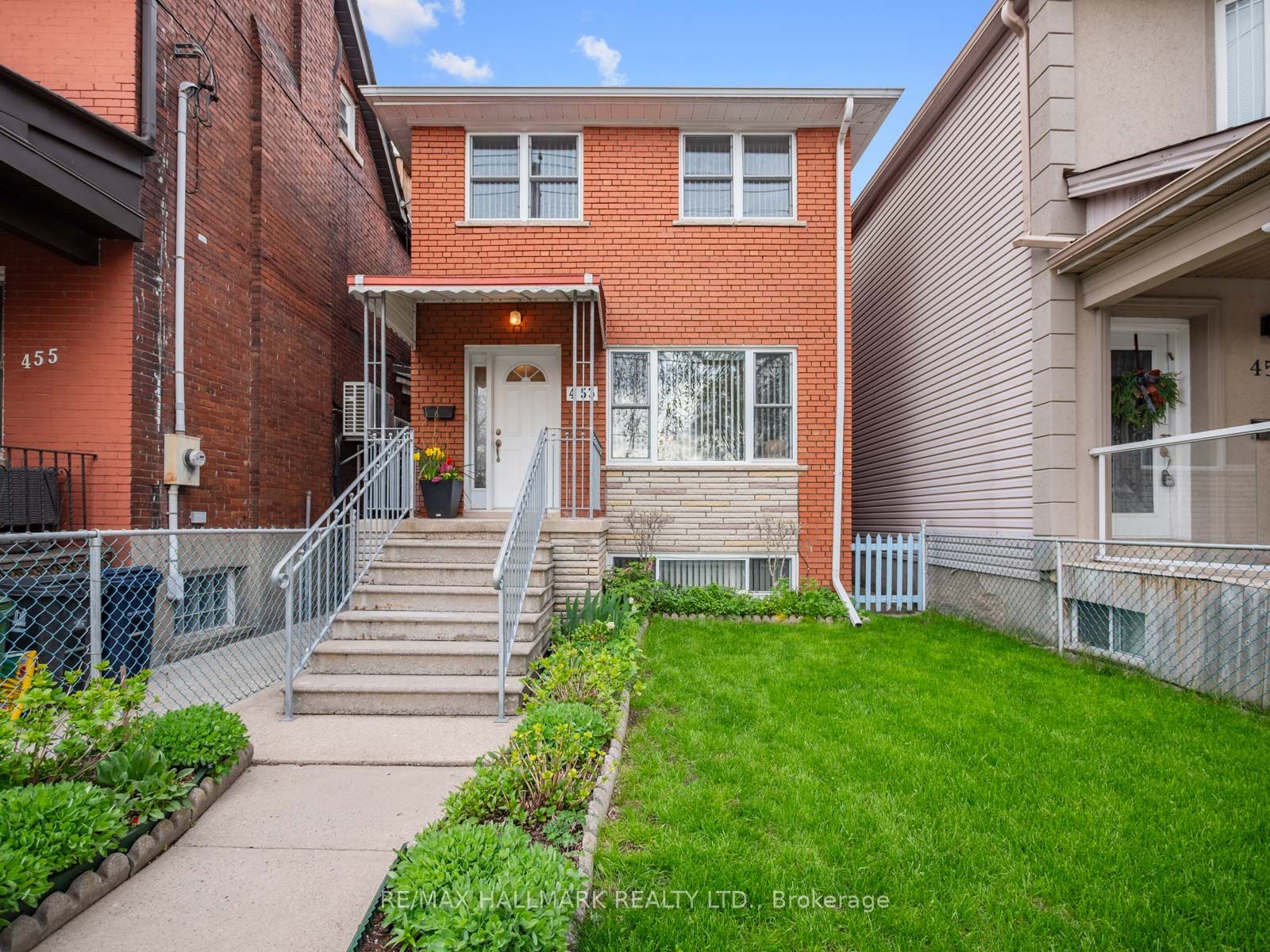 453 Jones Avenue, Toronto, ON, M4J 3G7