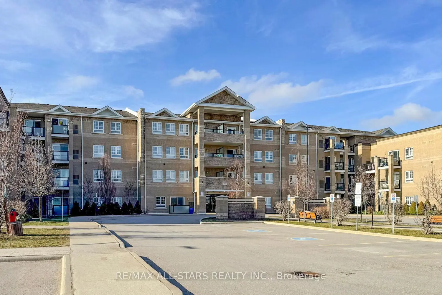 481 Rupert Avenue 203 photo 2