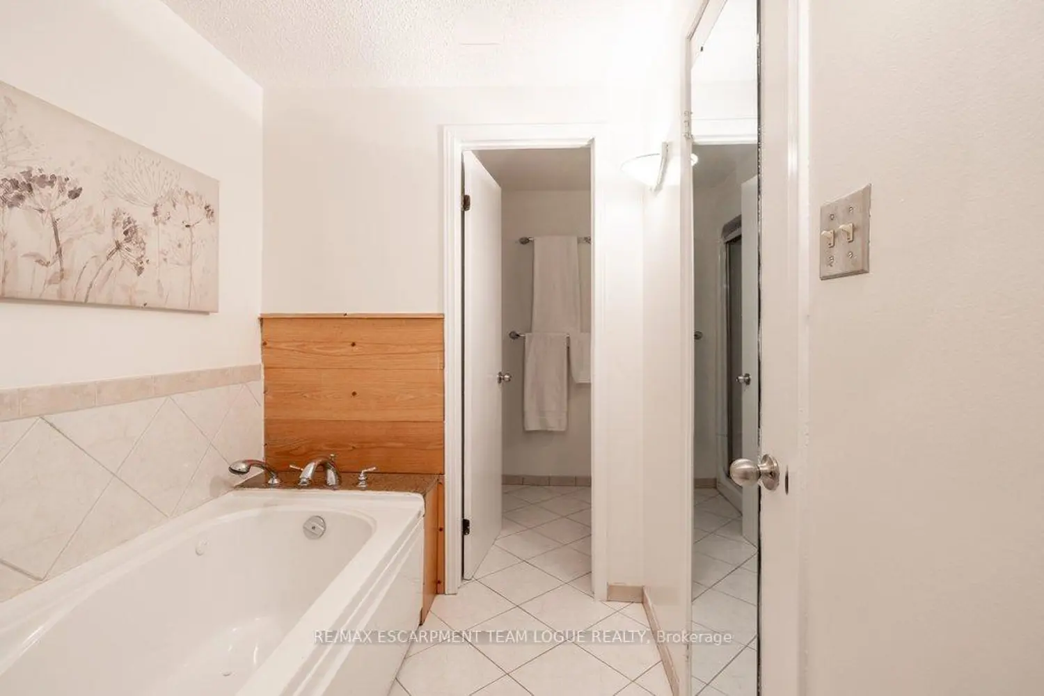 Additional image 11 of 1118 Montgomery Drive