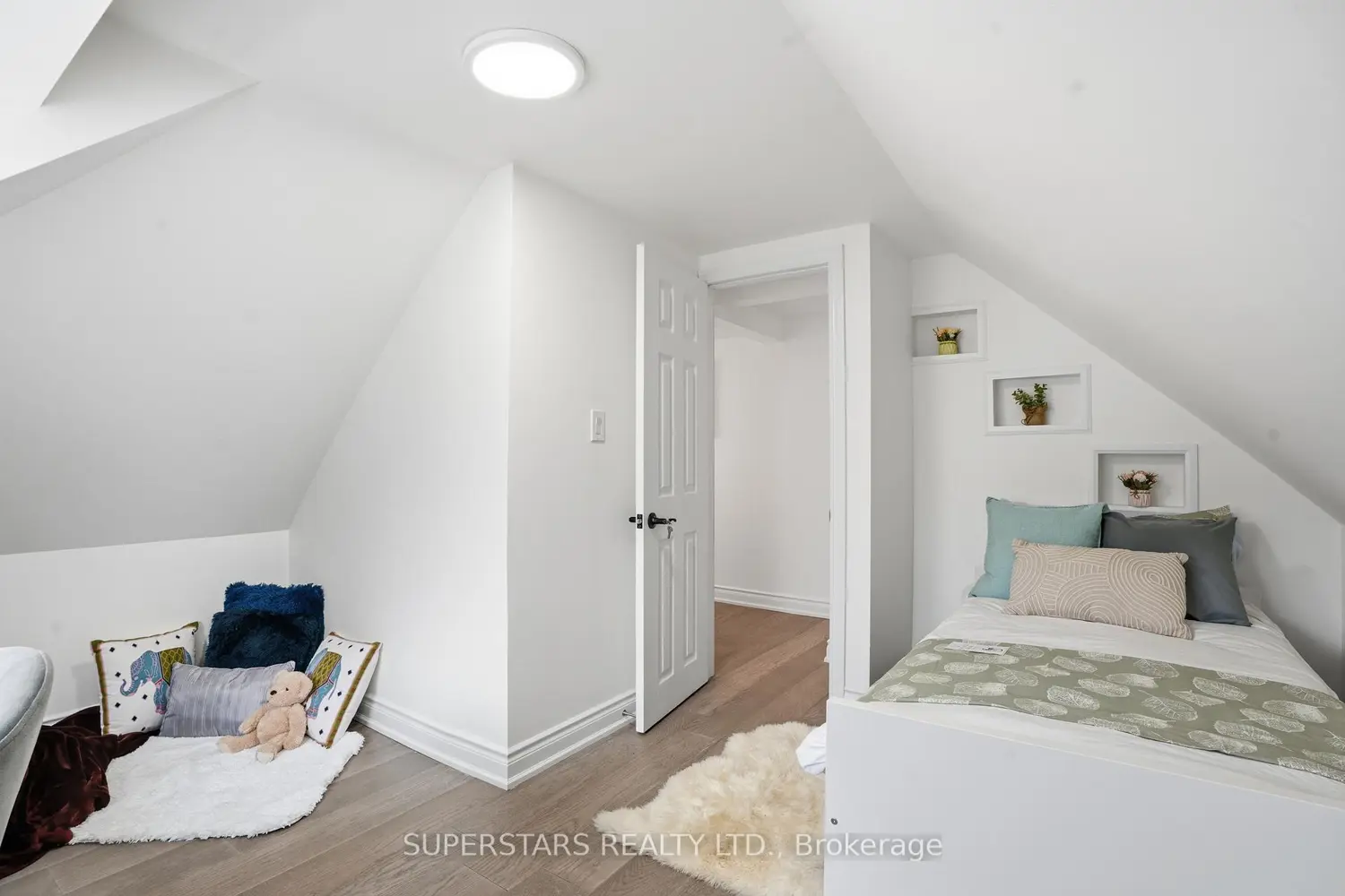Additional image 13 of 68 Magill Street