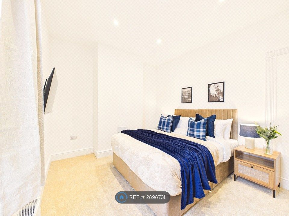 Additional image 8 of 1 bed flat to rentHenrietta St, Cheltenham GL50