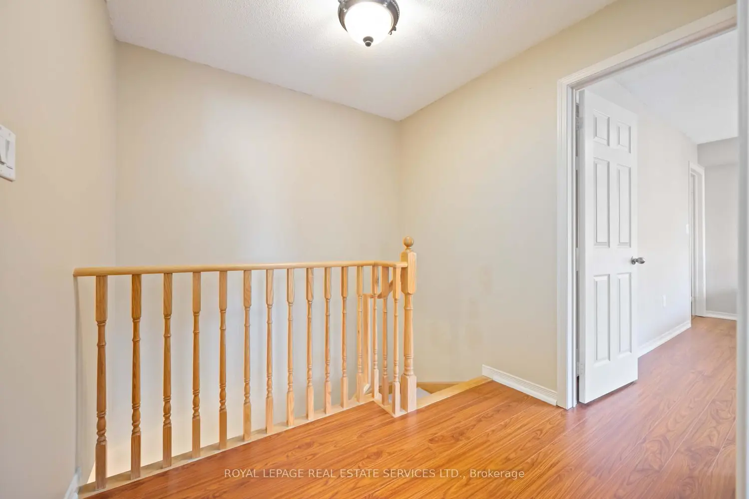 Additional image 12 of 2179 Bur Oak Avenue