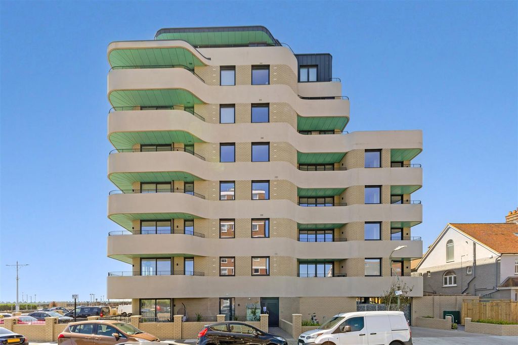 Additional image 10 of 2 bed flat to rentKingsway, Hove BN3