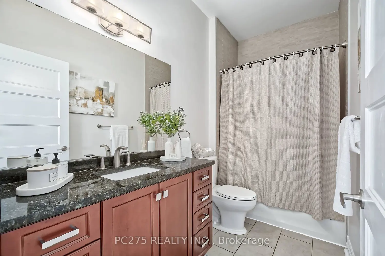 Additional image 3 of 330 Ridout Street 2401