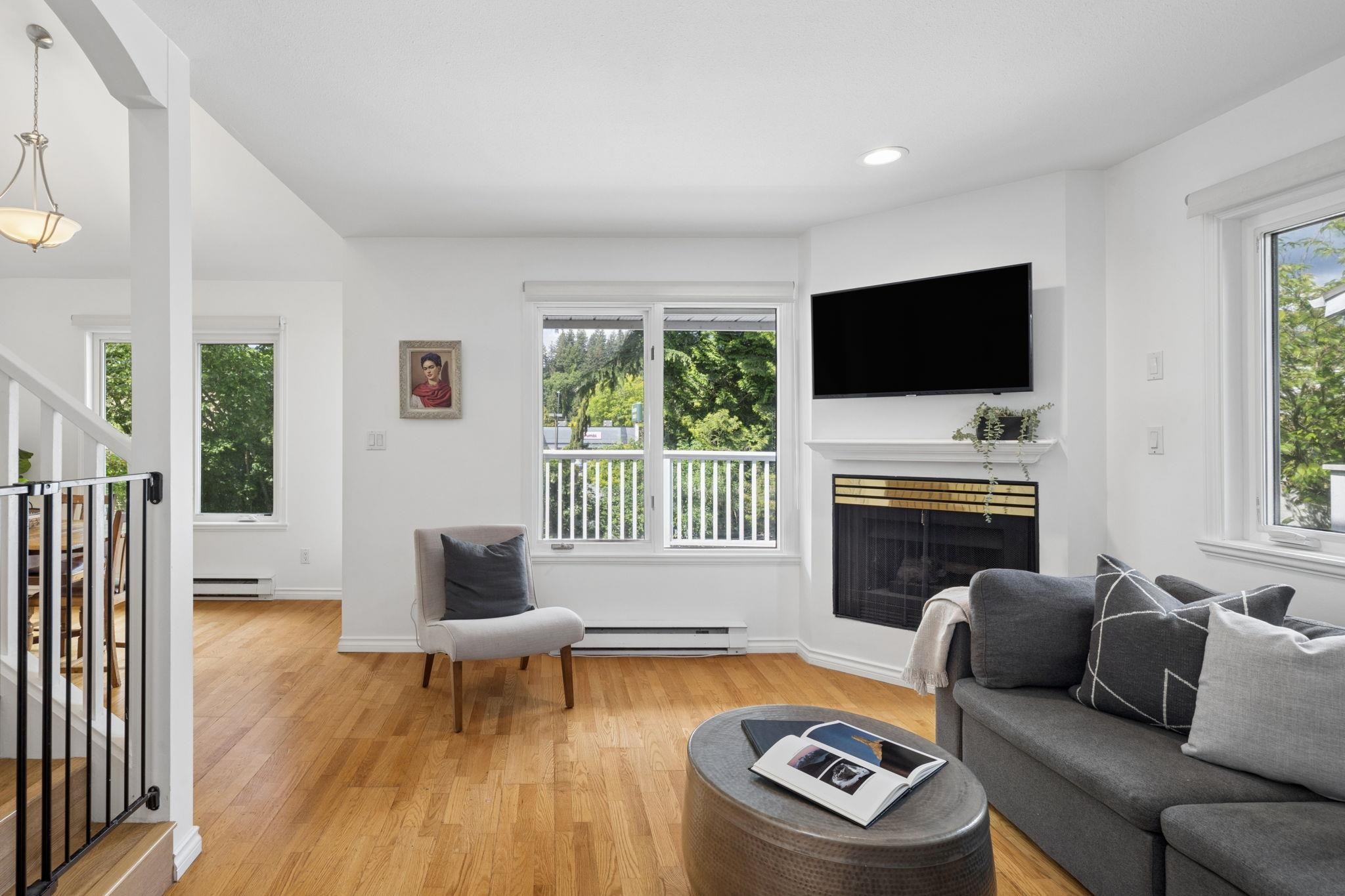 Additional image 2 of 207-1518 Bowser Avenue, North Vancouver, BC, V7P 2Y3