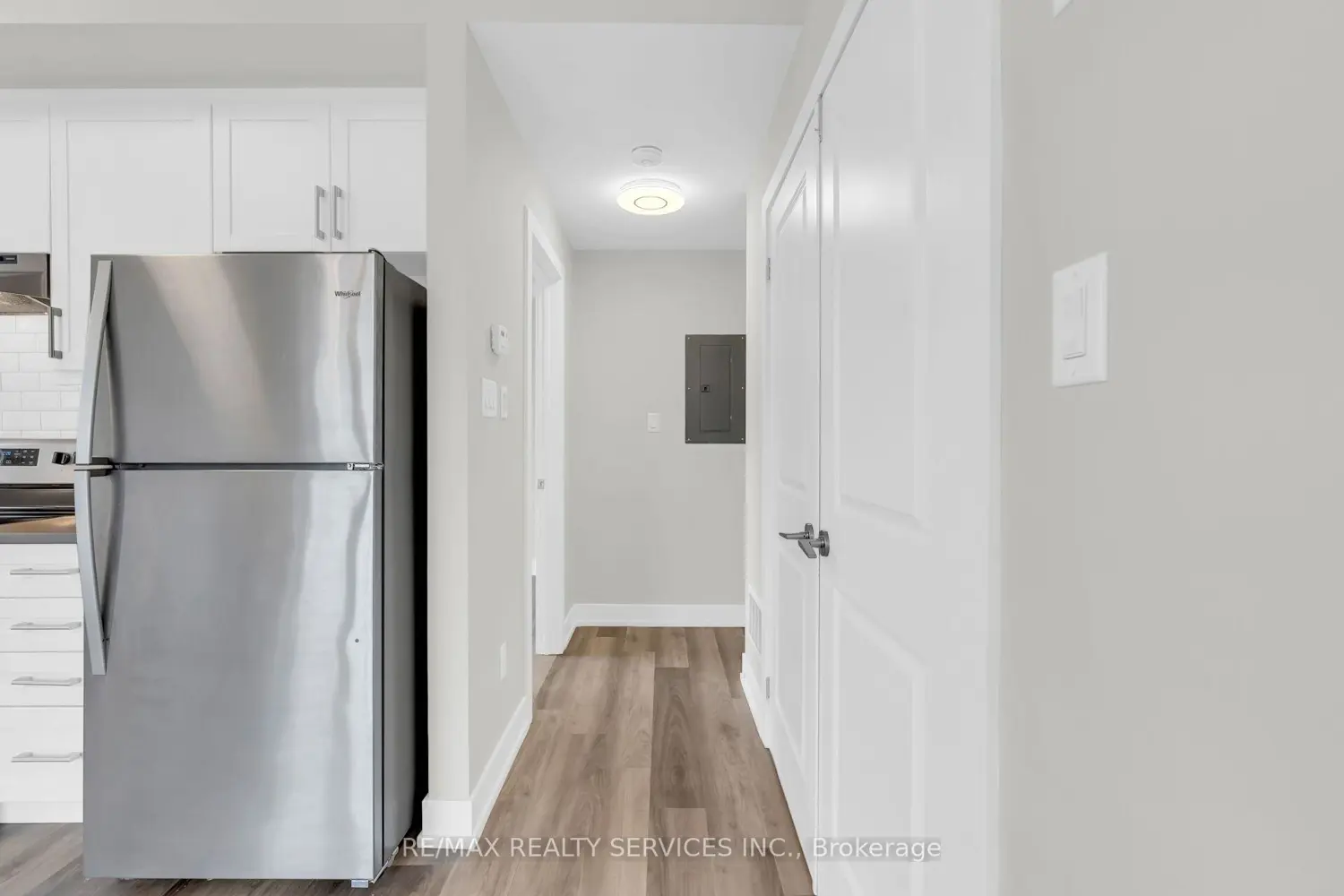 Additional image 12 of 1 Bond Crescent 5