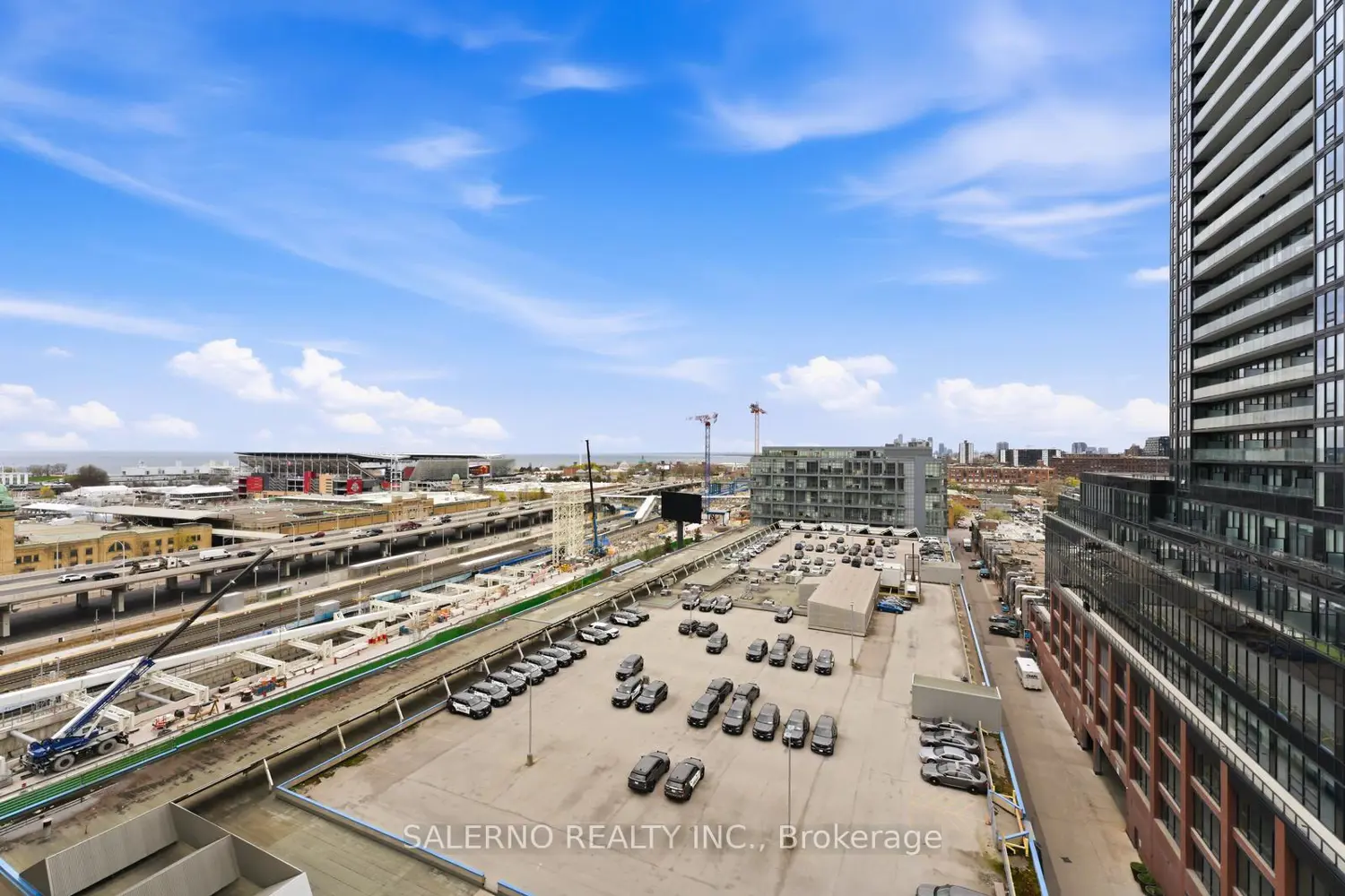 Additional image 16 of 85 East Liberty Street 1417