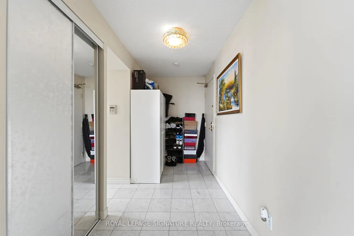 Additional image 18 of 28 Empress Avenue 2302