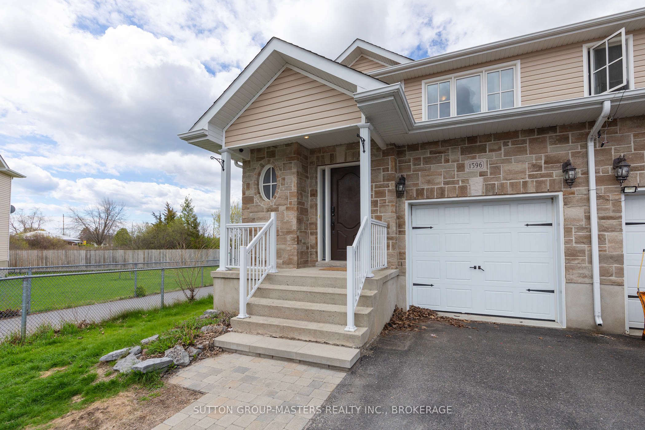 Additional image 2 of 1596 Crimson Crescent, Kingston, ON, K7P 0J3