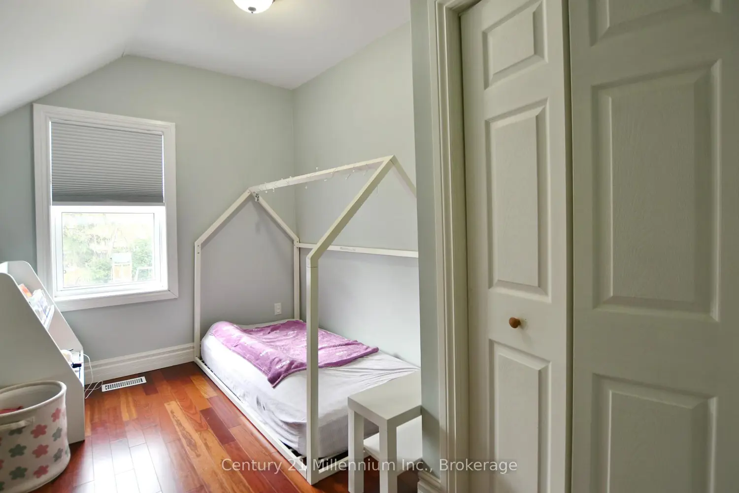 Additional image 14 of 501 14Th Street
