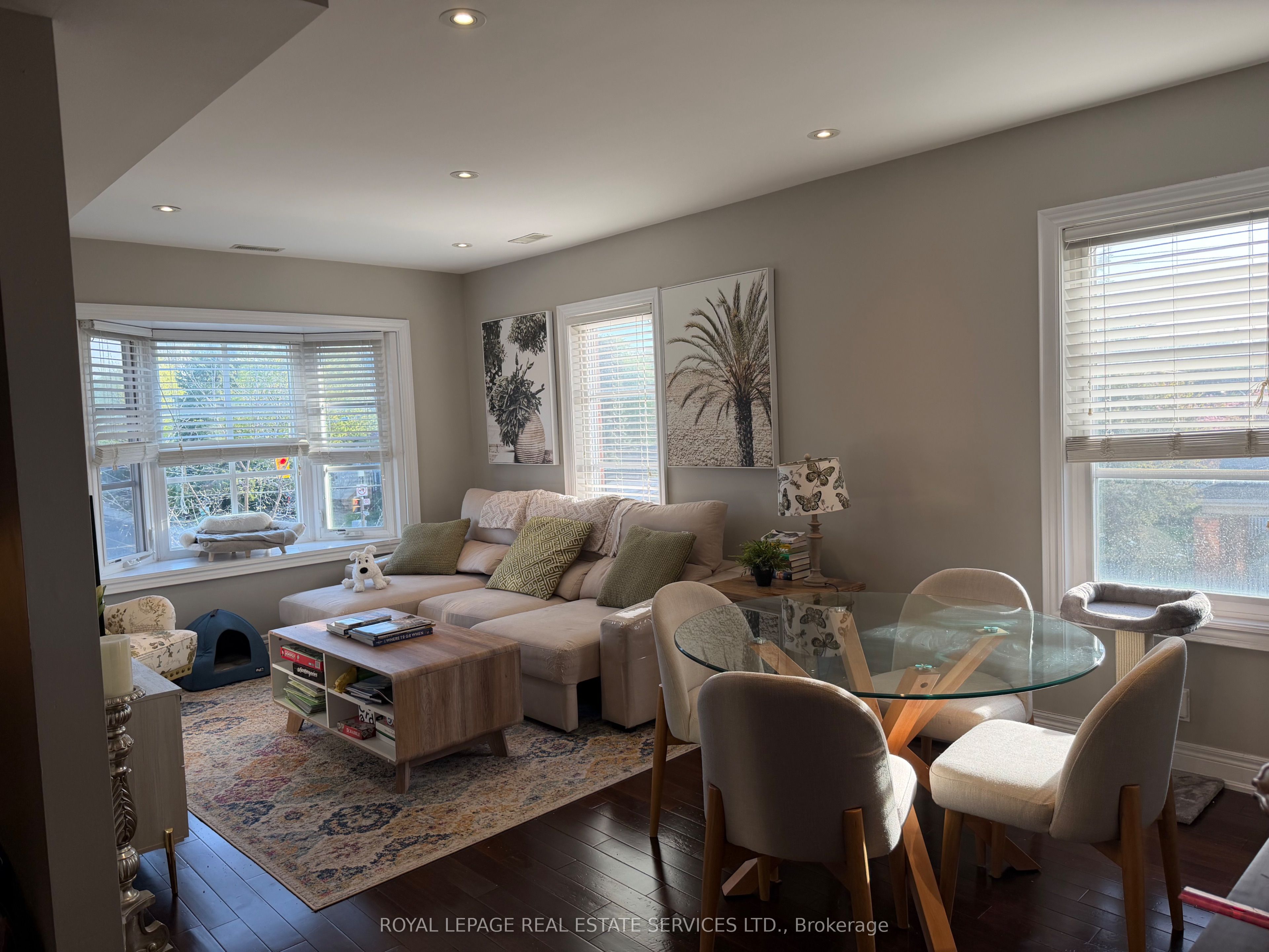 Additional image 3 of Upper 3 bedr-87 Lawrence Avenue W, Toronto, ON, M5M 1A7