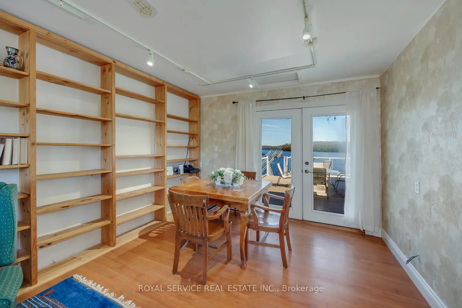 595 Foley Road photo 5