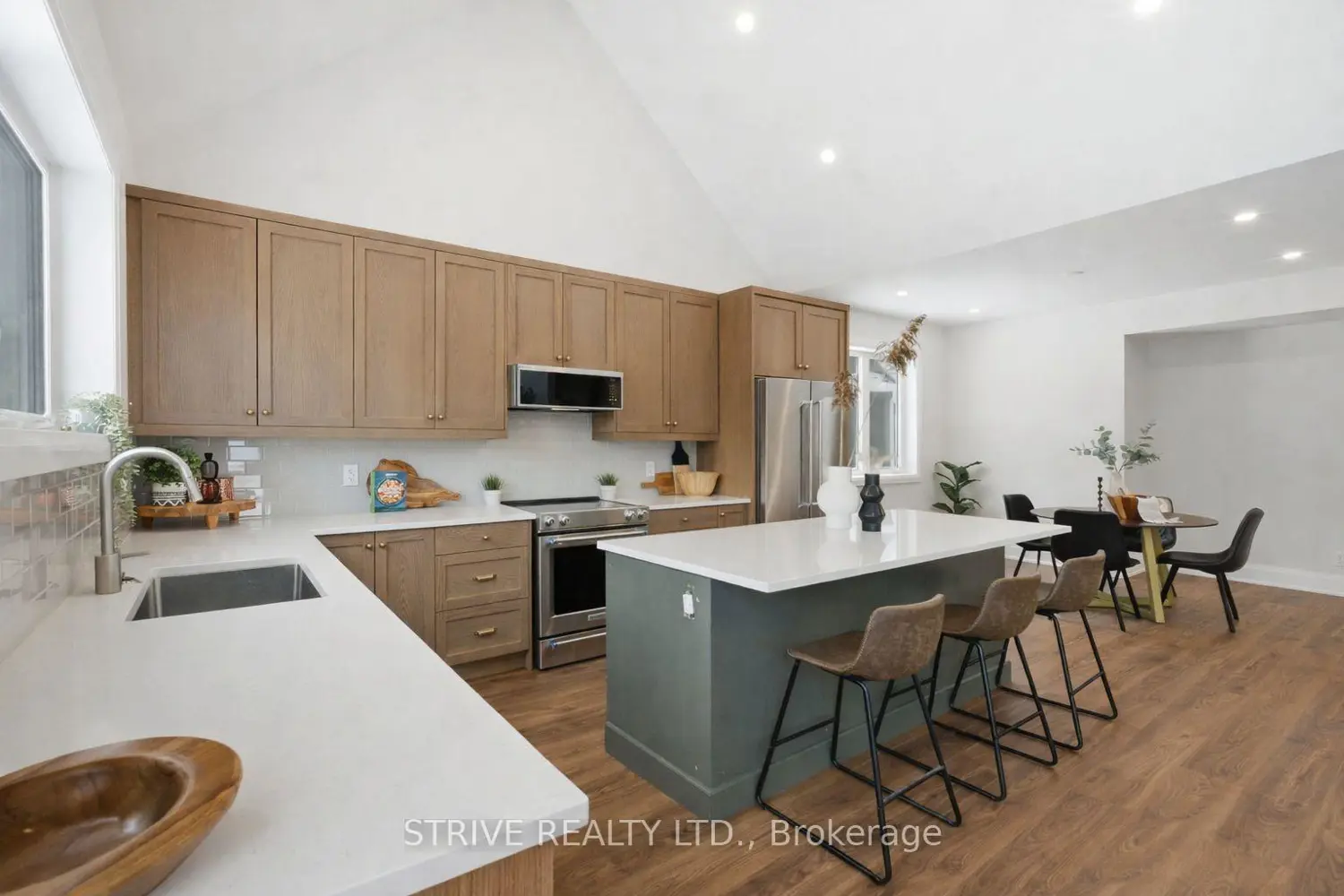 29 Northland Court photo 4