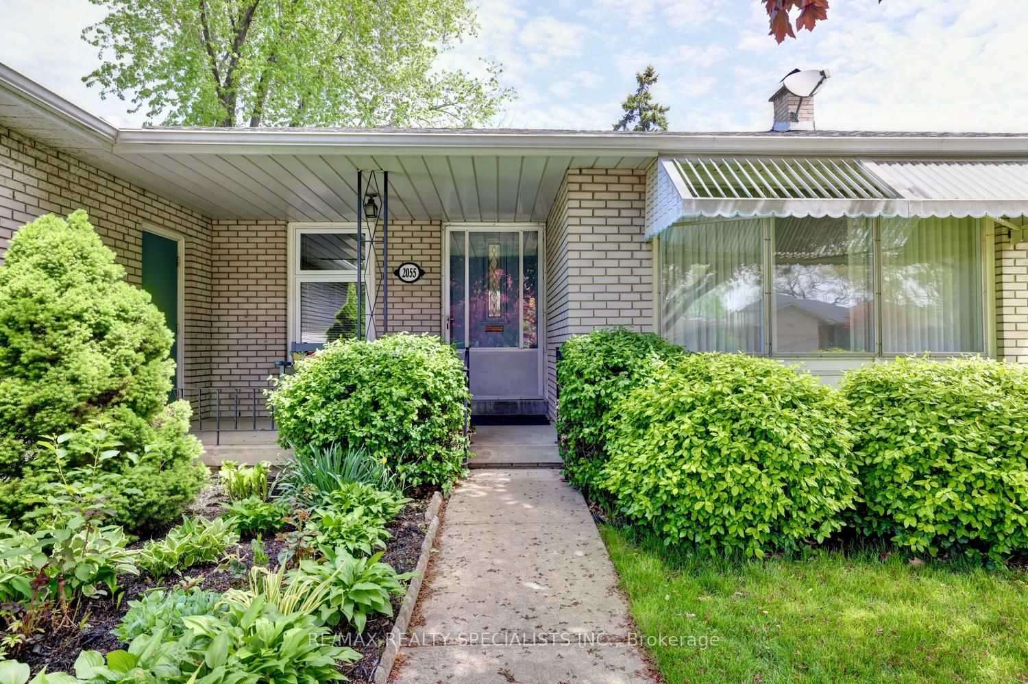 Additional image 4 of 2055 Family Crescent, Mississauga, ON, L4X 1G7