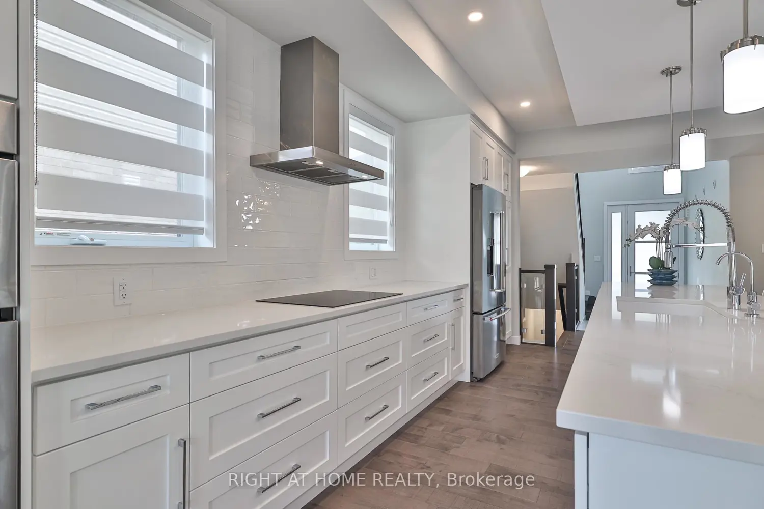 8 Ryder Avenue photo 4