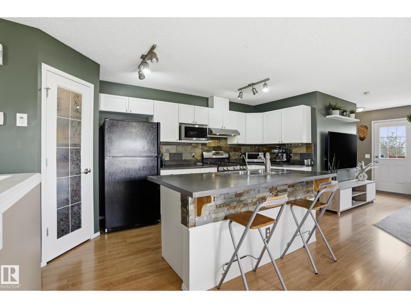 Additional image 6 of 14017 156 Avenue NW, Edmonton, AB, T6V1T3