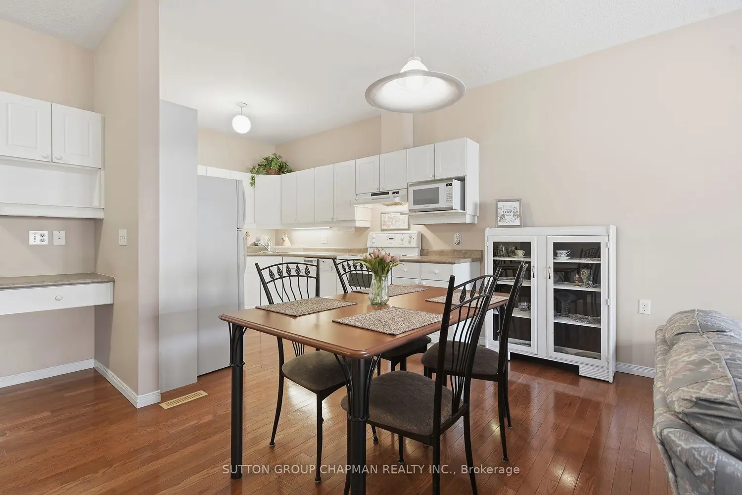 Additional image 8 of 1555 Highbury Avenue 41