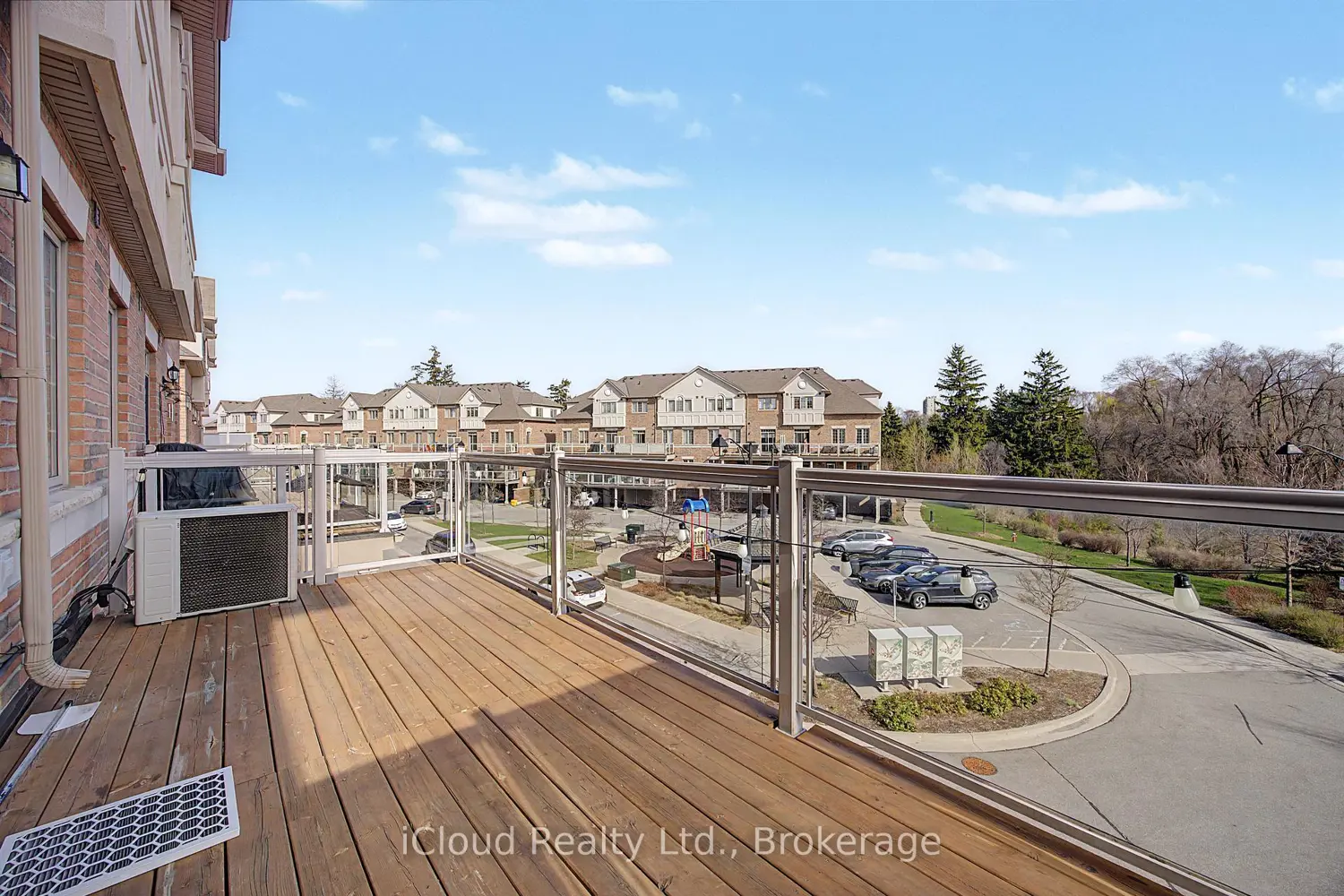 Additional image 12 of 180 Howden Boulevard 6