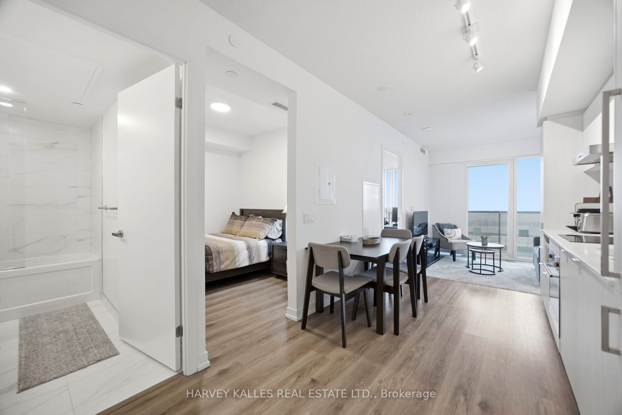 Additional image 6 of 4709-138 Downes Street, Toronto, ON, M5E 0E4