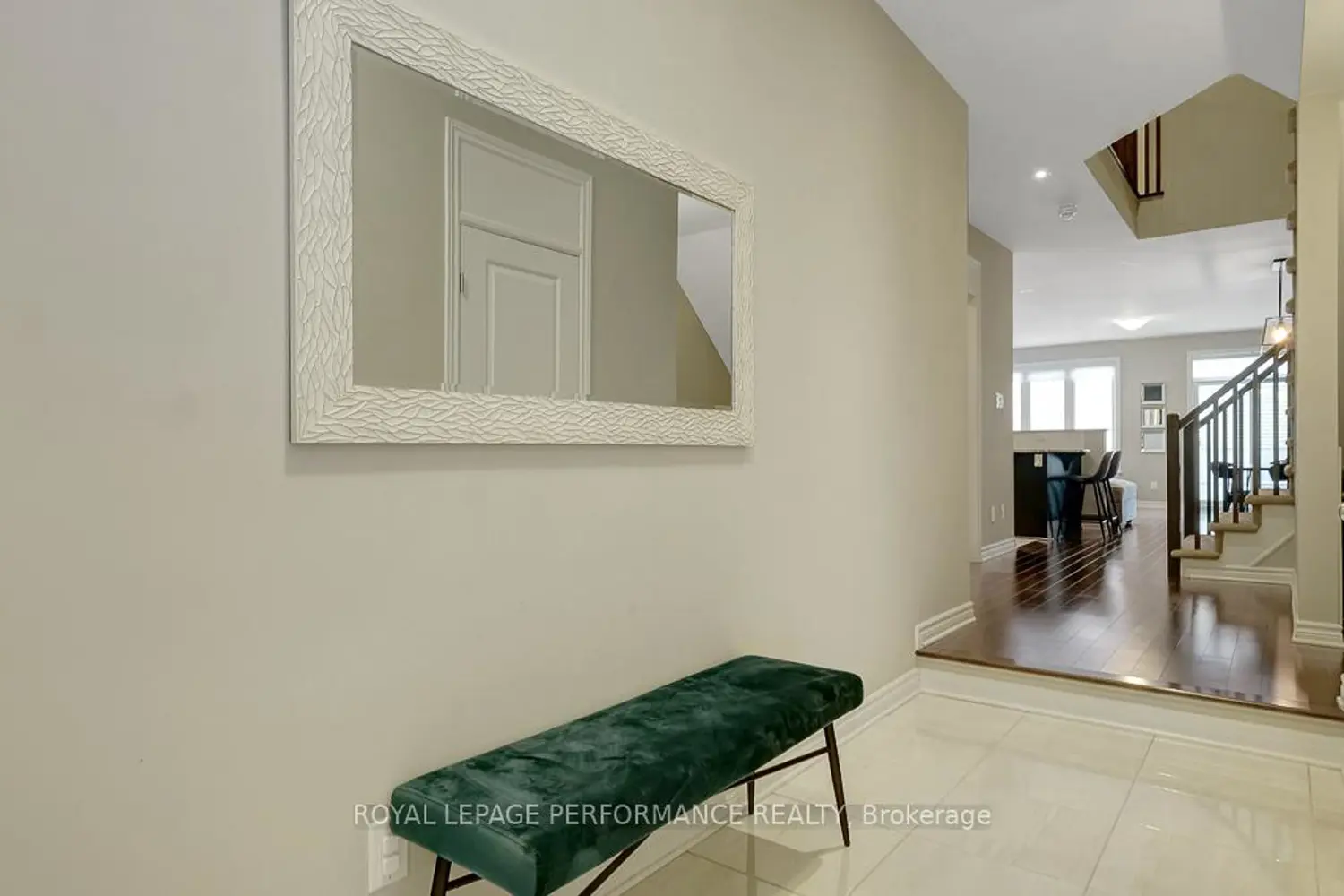 338 Alasken Drive photo 2
