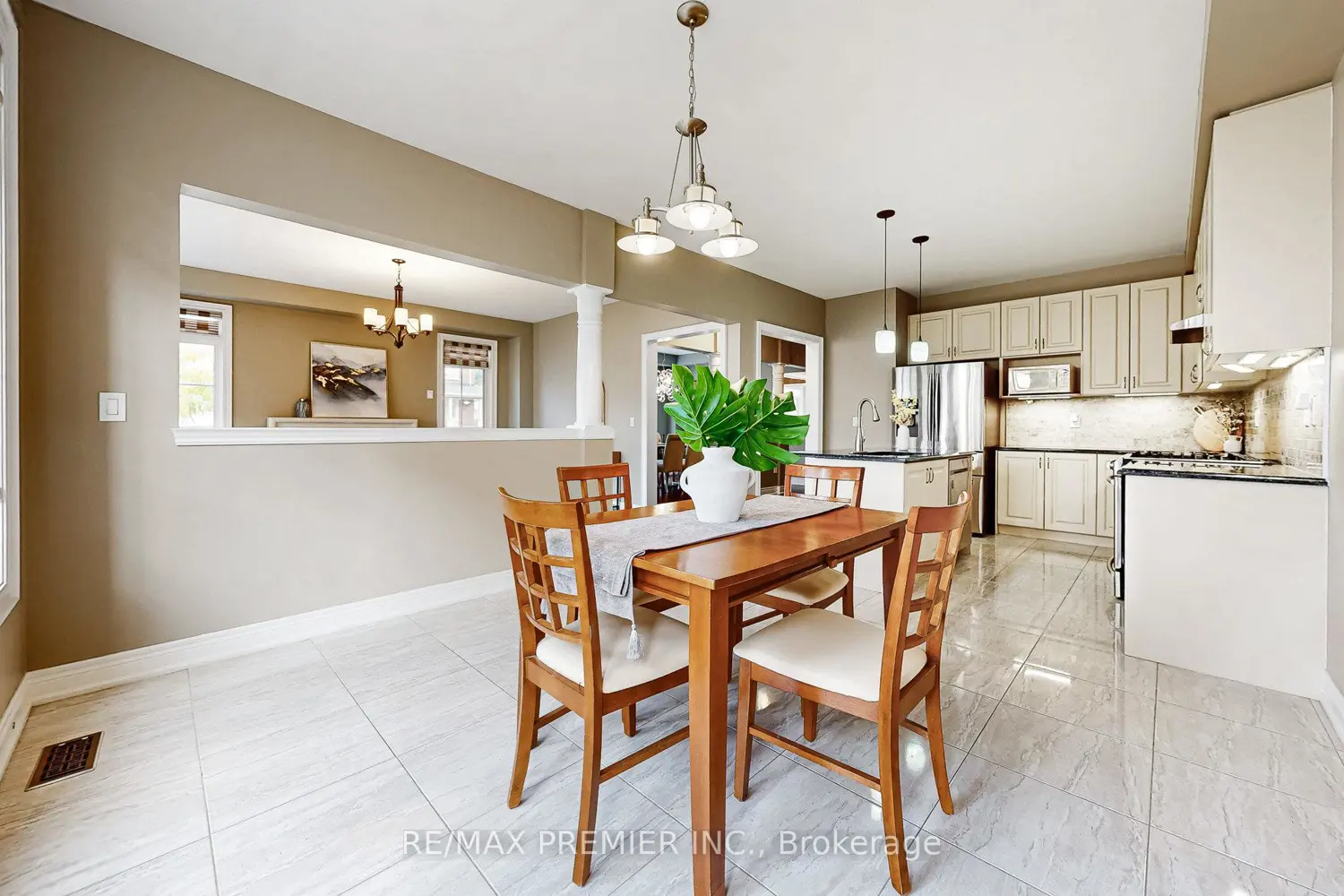 Additional image 11 of 28 Rivoli Drive