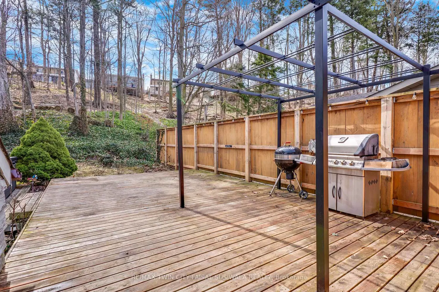 Additional image 3 of 37 Yellow Birch Drive