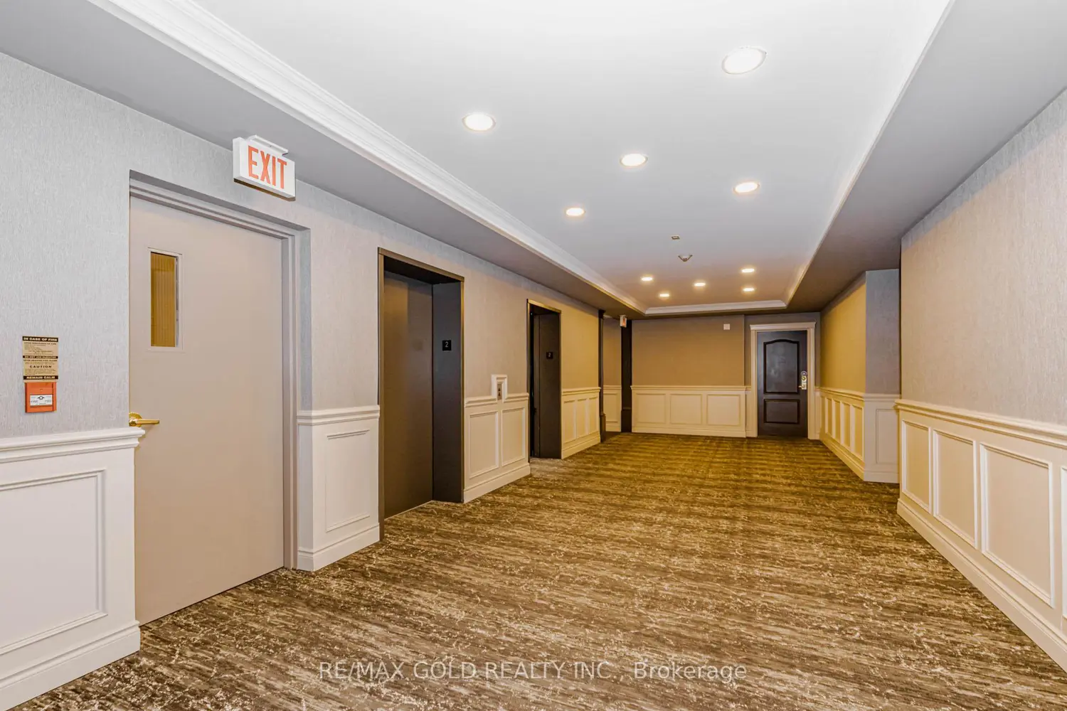 Additional image 3 of 3351 Cawthra Road 223
