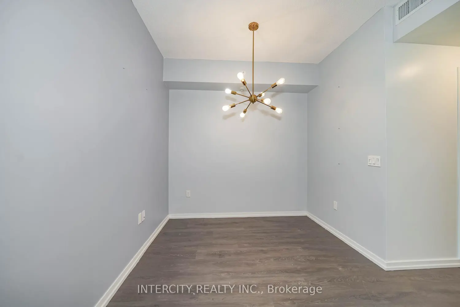 Additional image 9 of 3237 Bayview Avenue 611