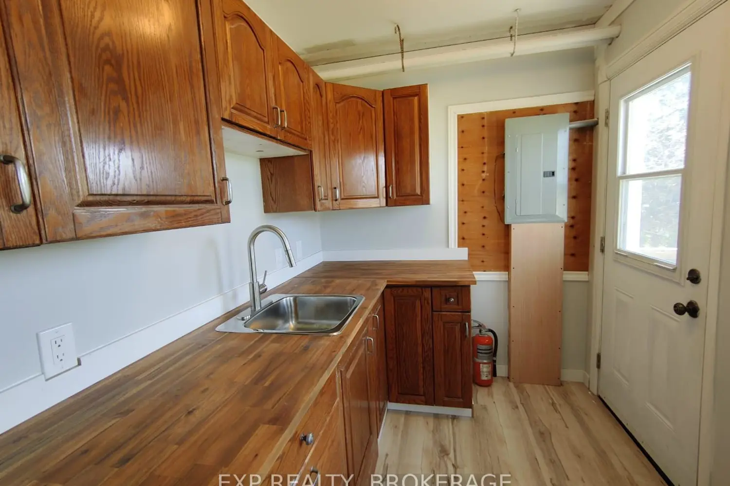 Additional image 7 of 14 Louis Street