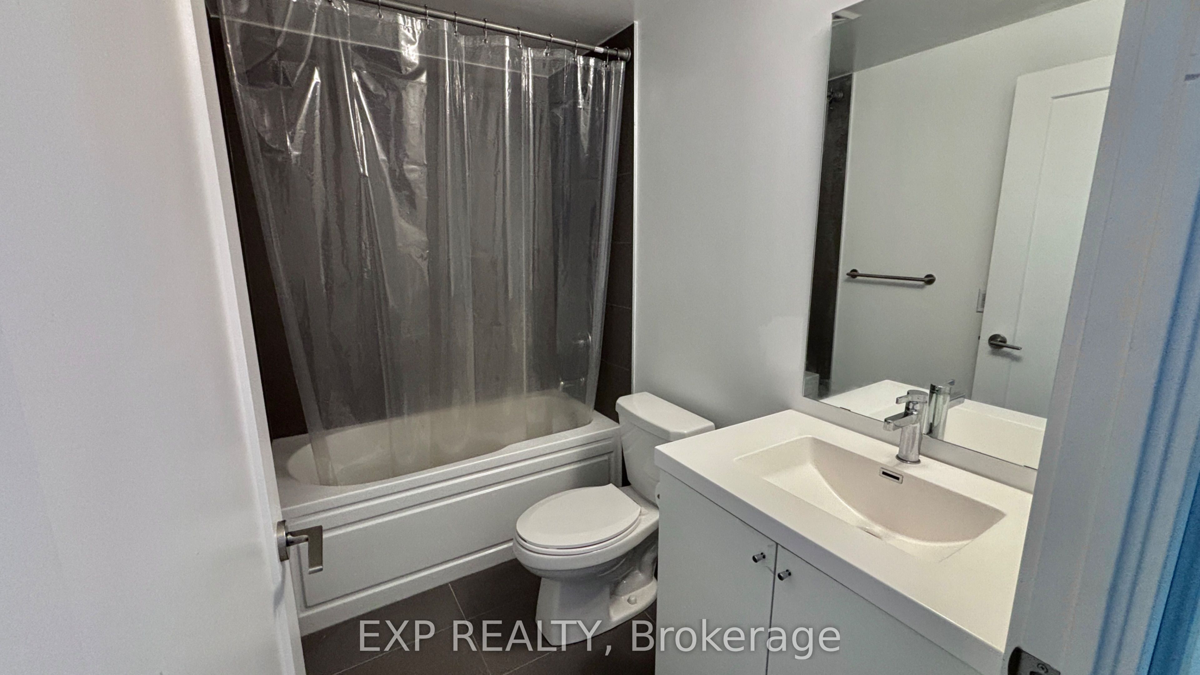 Additional image 6 of 921-2545 Simcoe Street N, Oshawa, ON, L1L 0W3