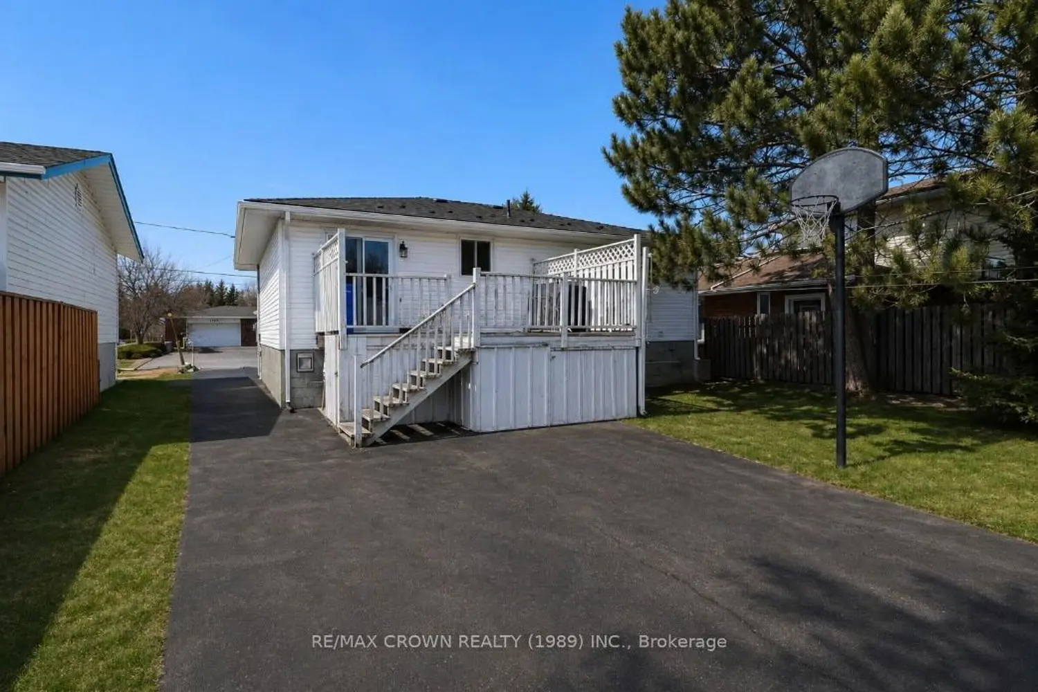 Additional image 14 of 3274 Percy Avenue