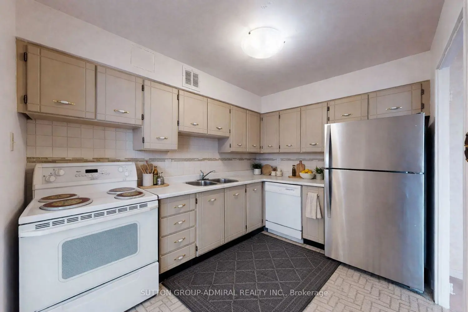 Additional image 4 of 80 Inverlochy Boulevard 1011