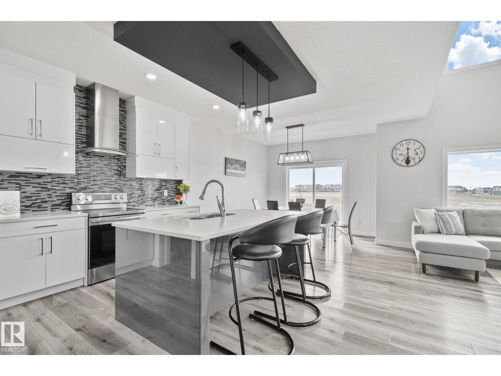 334 Aston Close, Leduc, AB, T9E1H9 photo 2