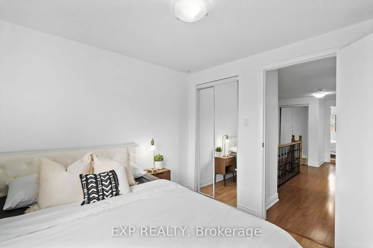 Additional image 6 of 5536 Montevideo Road 14