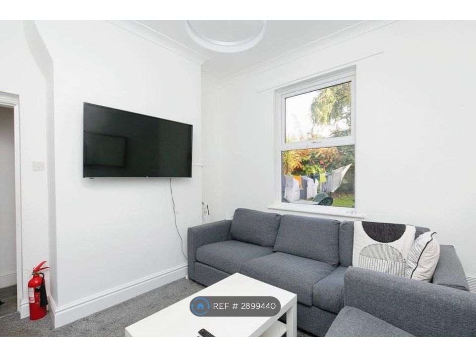 Additional image 3 of Room to rentLouise Street, Chester CH1