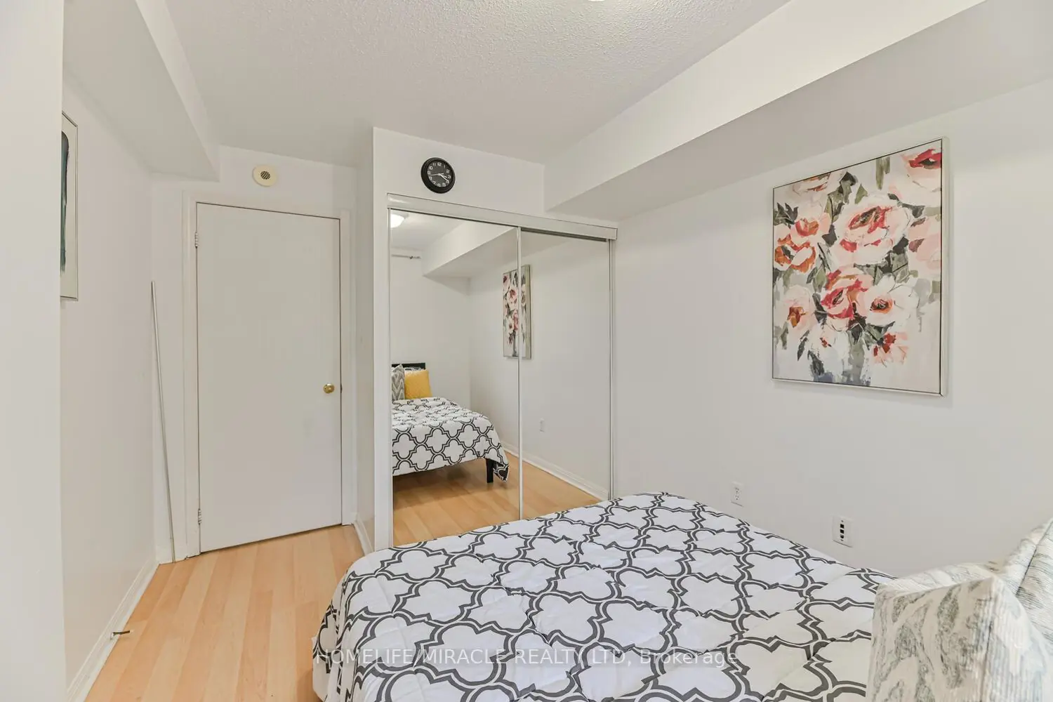 Additional image 19 of 4620 Guildwood Way 5