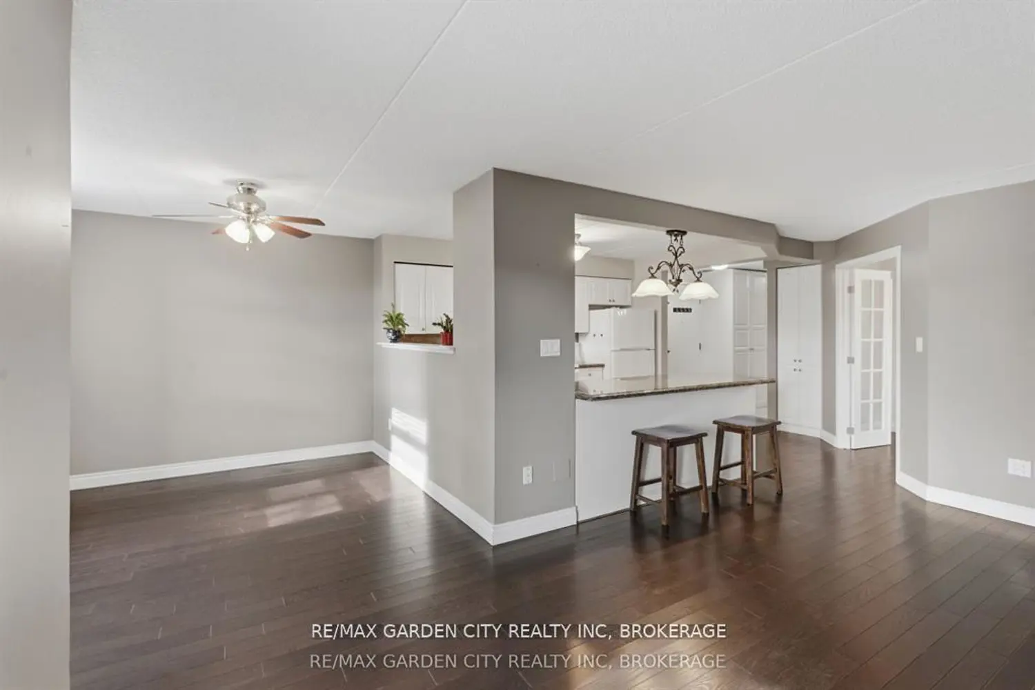 Additional image 6 of 4658 Drummond Road 230