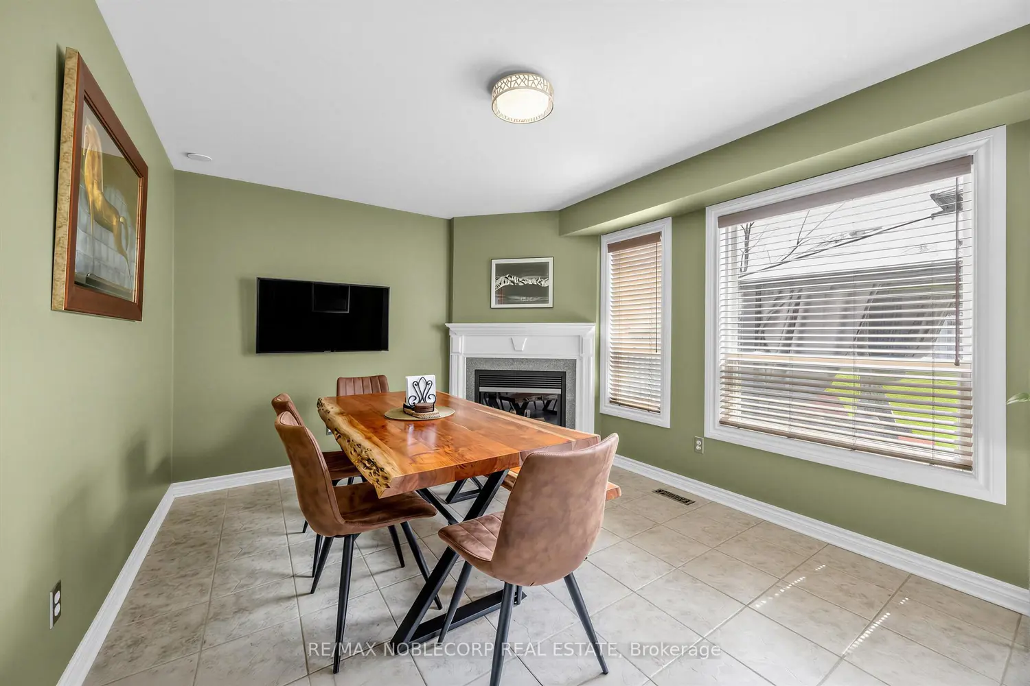 Additional image 8 of 61 Woodhaven Crescent