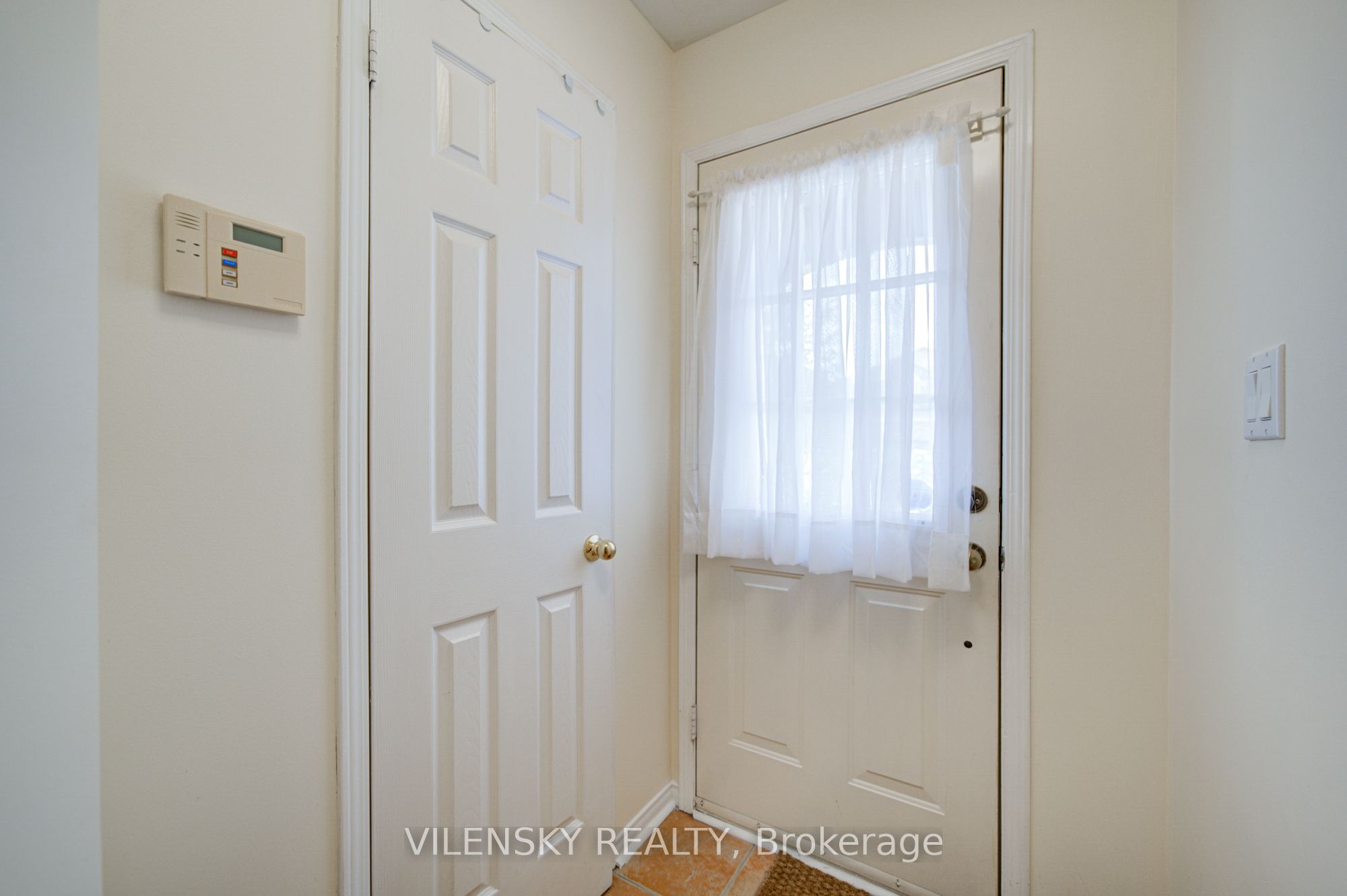 Additional image 3 of 186 Purcell Crescent, Vaughan, ON, L6A 3C5