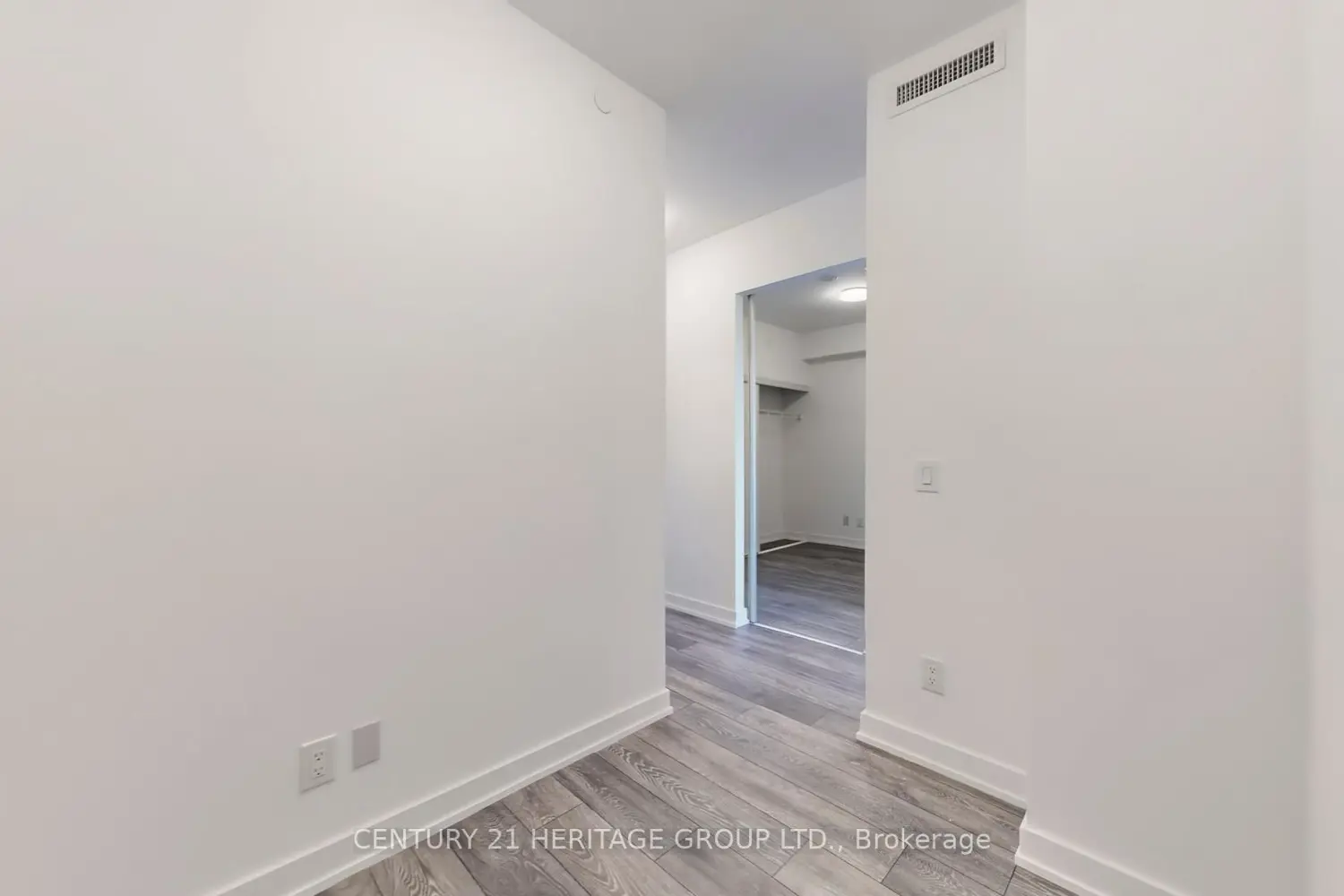 Additional image 13 of 8888 Yonge Street 414