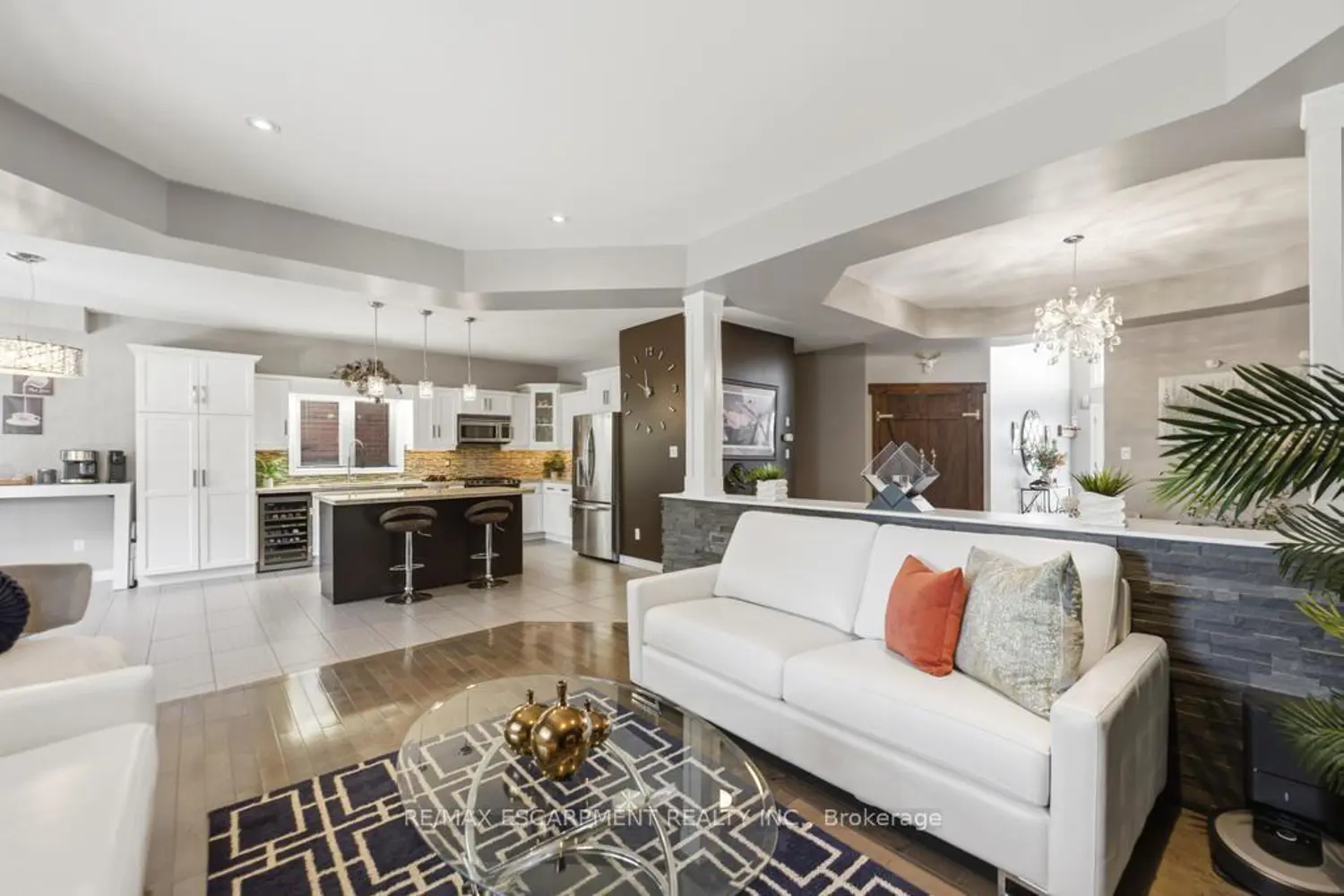 Additional image 6 of 64 Onyx Court