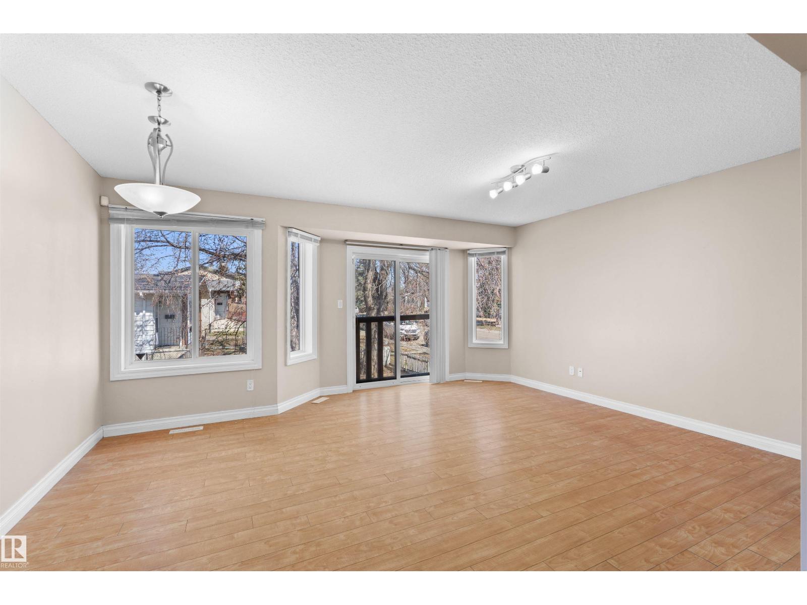 Additional image 6 of 15504 102 Avenue NW, Edmonton, AB, T5P0N2