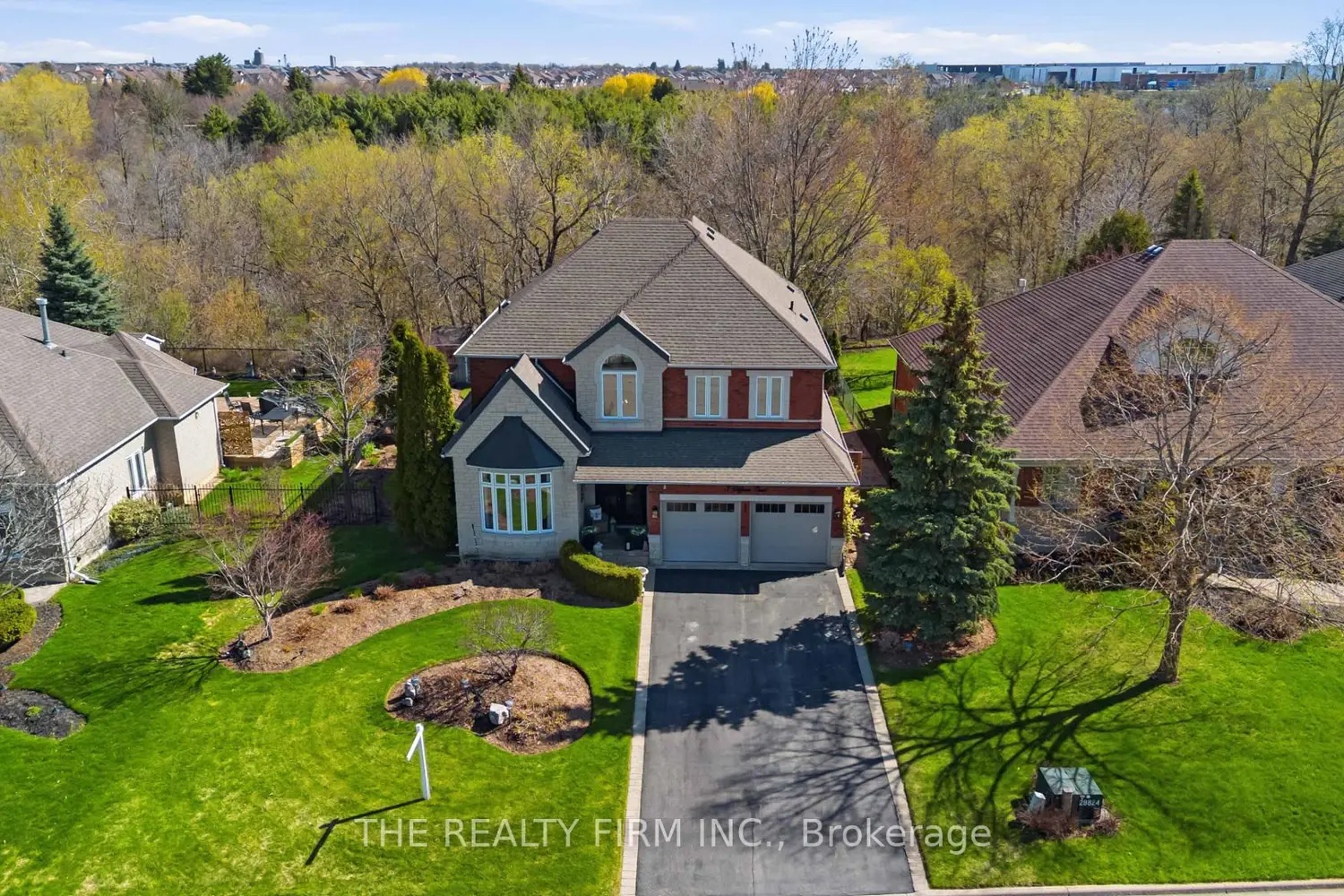 3 Cliffcrest Court