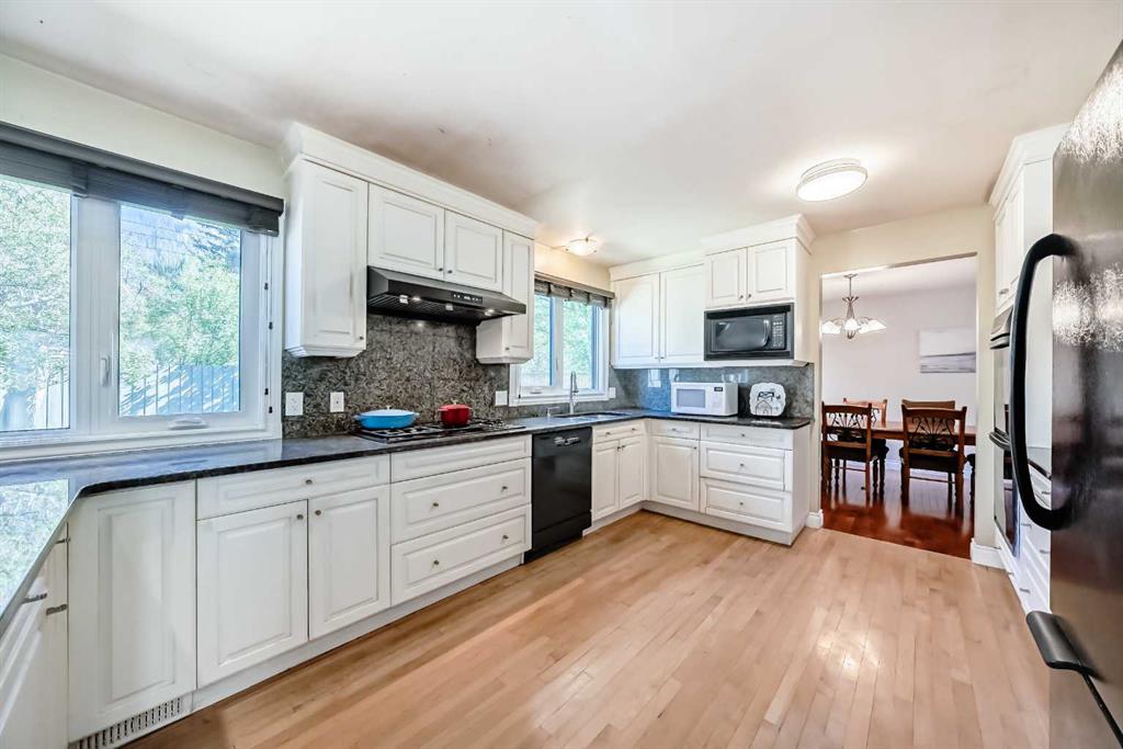 Additional image 6 of 1220 73 Avenue SW, Calgary, AB, T2V 0S1