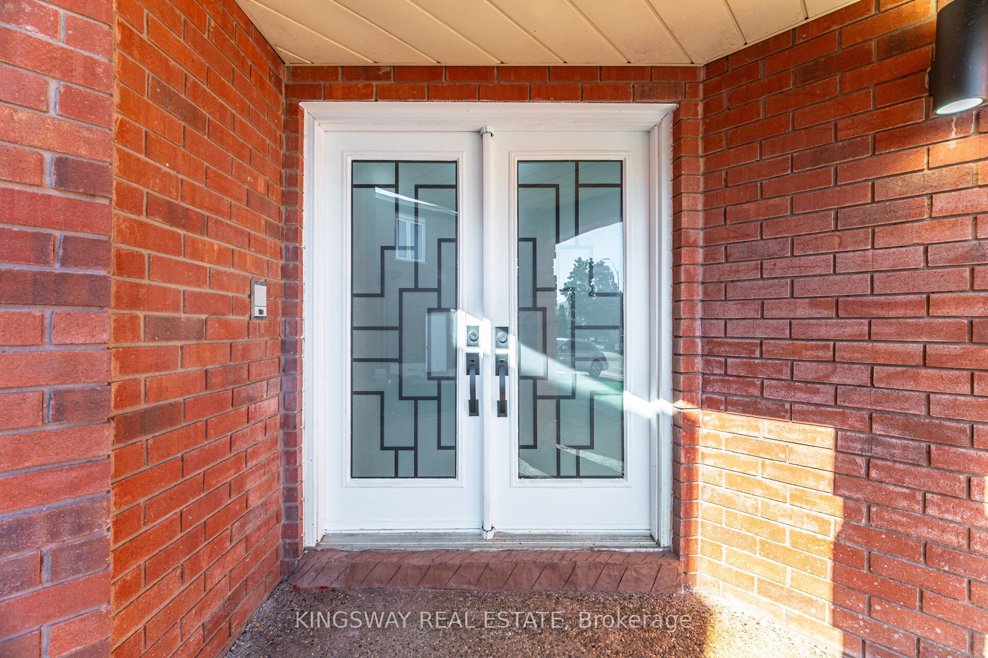 Additional image 4 of 1008 Ceremonial Drive, Mississauga, ON, L5R 2Z7