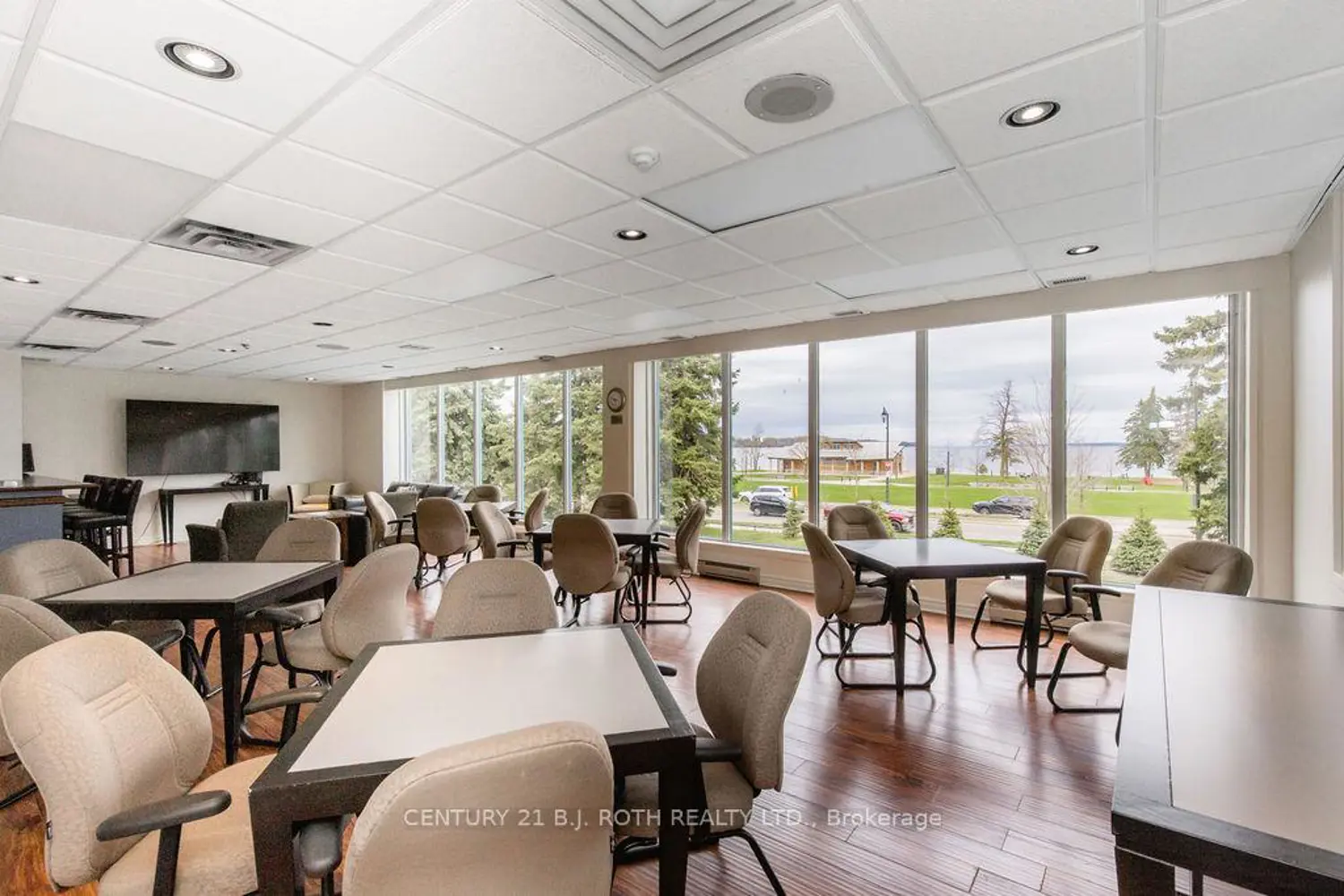 Additional image 13 of 75 Ellen Street 1104